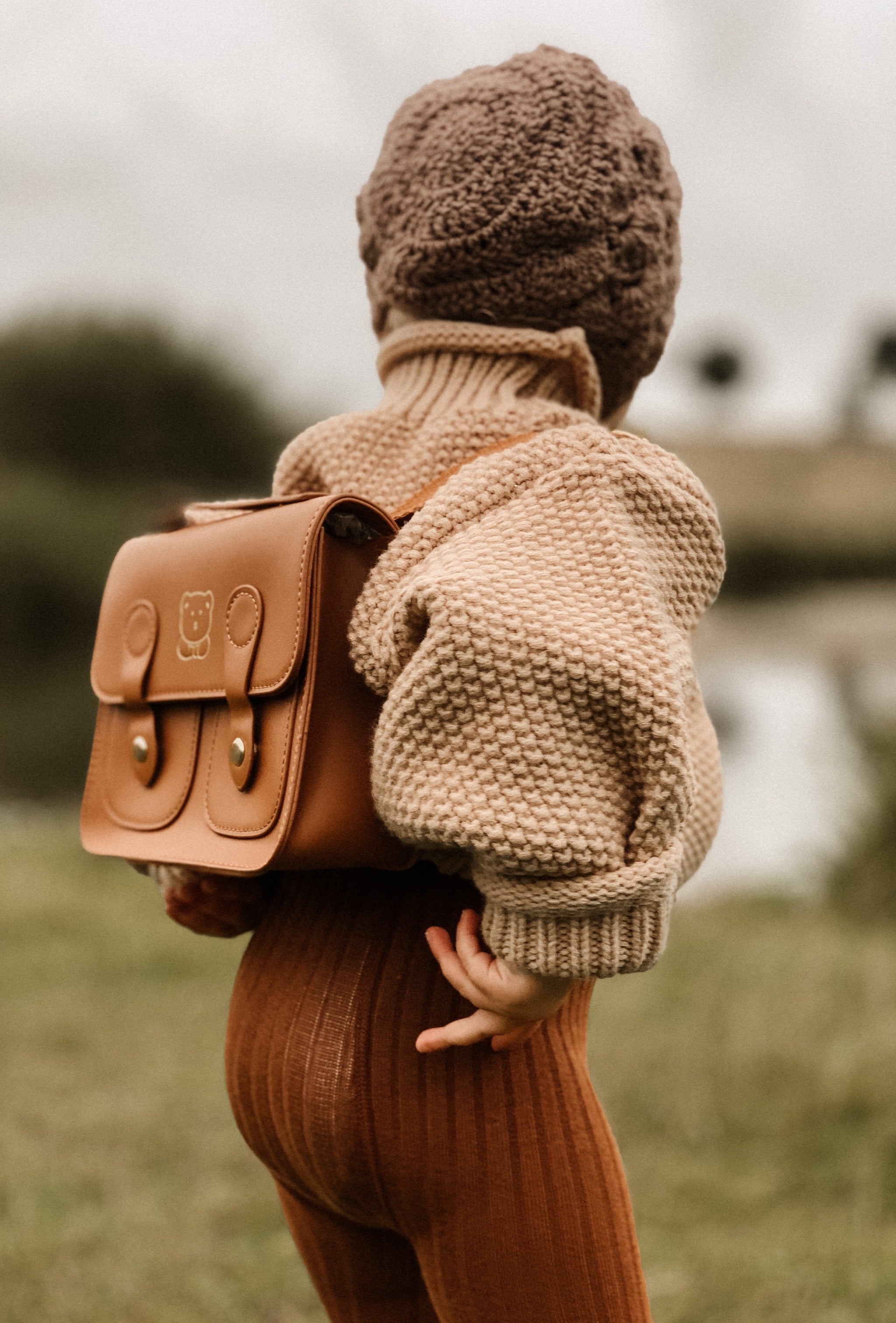 Oversized camel outlet jumper